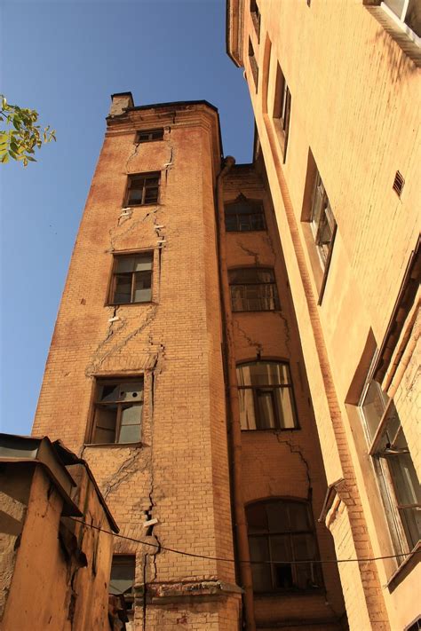 Why not staple a whole building? : r/CrappyDesign