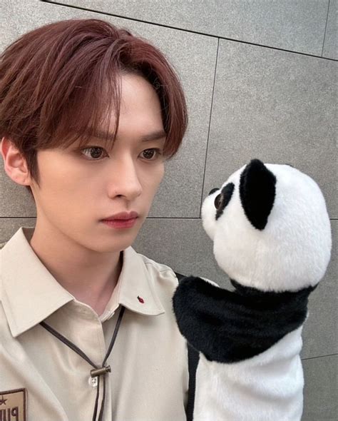 skzminholeeknow straykids  minmin