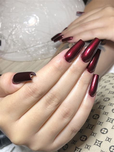 Unhas De Fibra Bailarina - Unhas de fibra no formato bailarina - Simone Studio Unhas