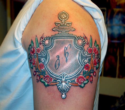 Coat of arms tattoo by Artnik100 on DeviantArt