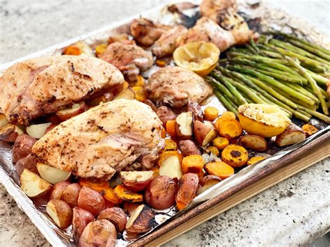 Chicken, Asparagus, Carrot Sheet Pan Dinner | Busy Woman Weight Loss