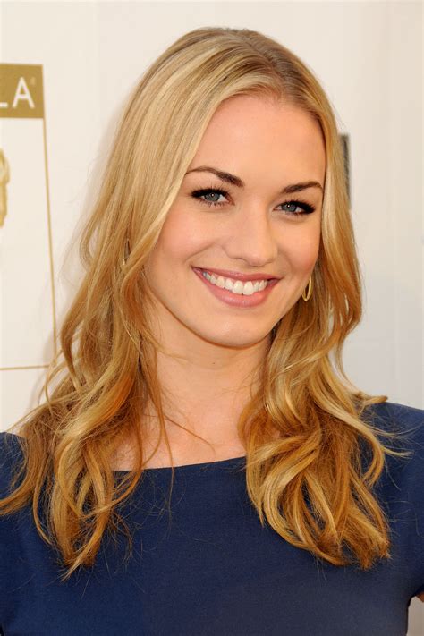 Yvonne Strahovski Pictures