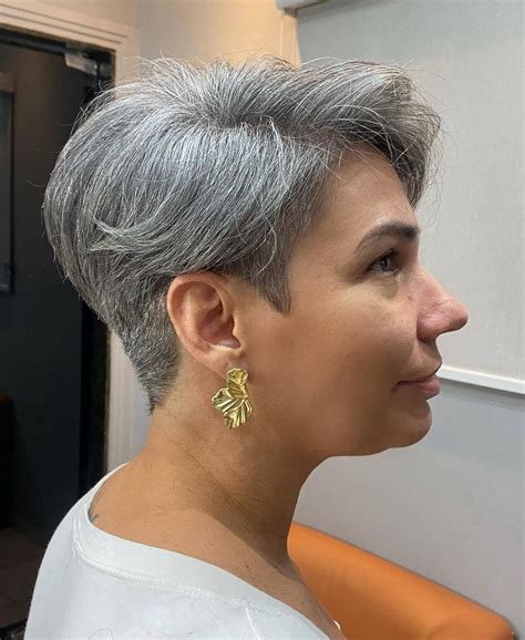 65 Gorgeous Gray Hair Styles to Inspire Your Next Chop | Fine hair tips