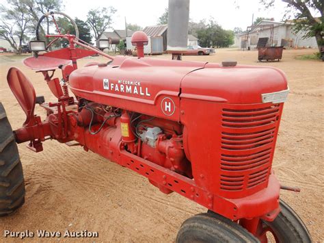 International Farmall Farmall H Tractor Parts Manual 8