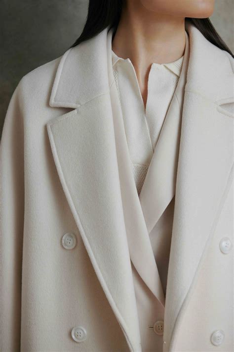 Двубортное oversize пальто из смесовой шерсти молочный цвет - LIME