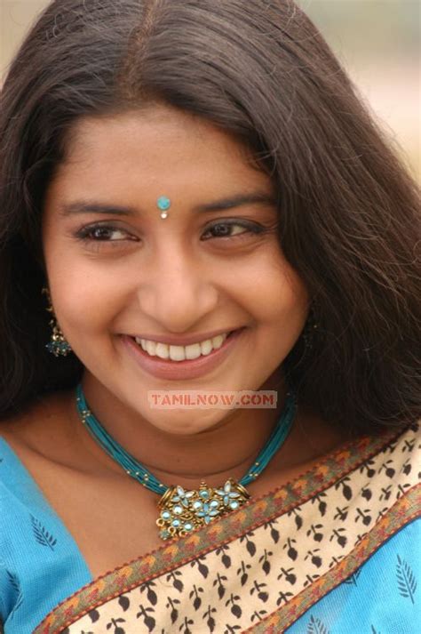 Meera Jasmine Images 440 - Tamil Actress Meera Jasmine Photos