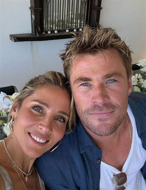 Chris Hemsworth and Elsa Pataky's festive photo quashes recent split ...