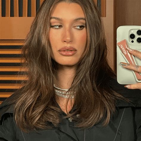 Hailey Brown's Instagram, Twitter & Facebook on IDCrawl