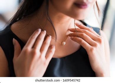 2,913 Neckless Images, Stock Photos & Vectors | Shutterstock