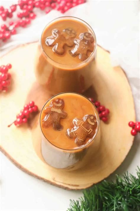 Christmas Iced Coffee With Coffee Ice Cubes | Creators Of Coffee