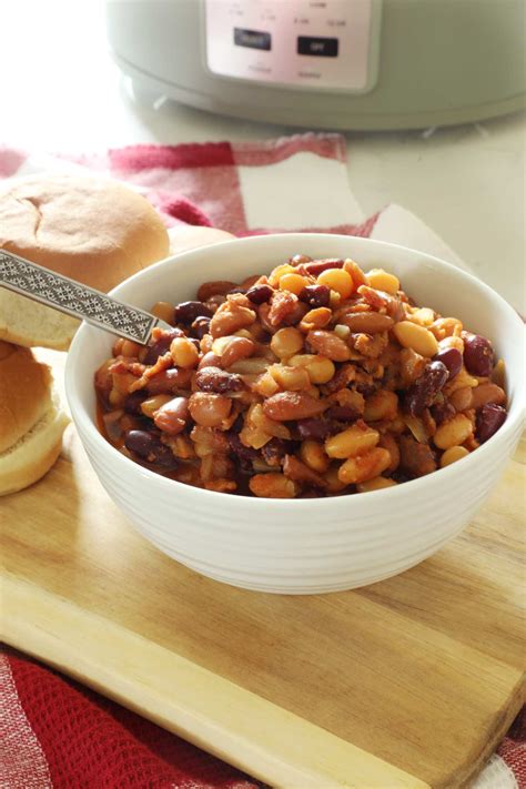 Crock Pot Baked Beans - Weekend Craft