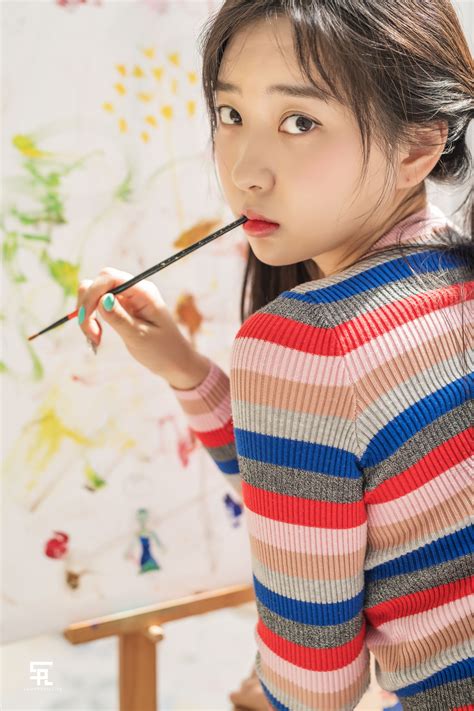 [saintphotolife] 申才恩(Zennyrt) 《daily life》 写真集 - 微图坊