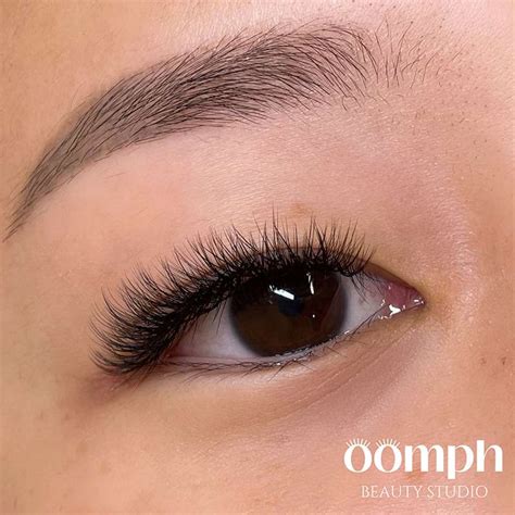 lash extensions oomph beauty studio