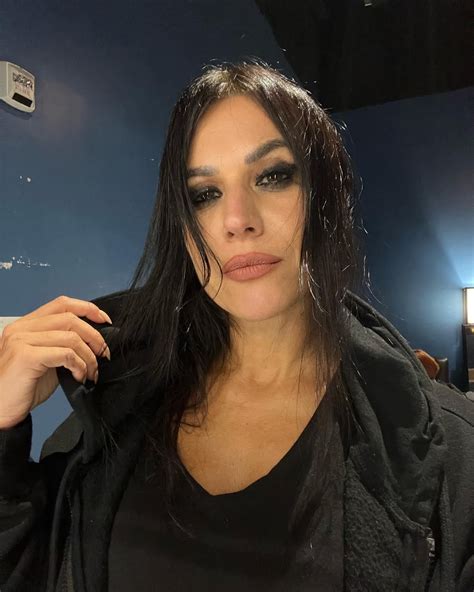 Cristina Scabbia (Lacuna Coil) : r/Metalboners