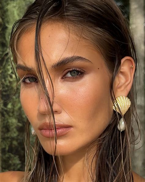 MELITA ŠUICA (@melitasuicaaaa) • Instagram photos and videos