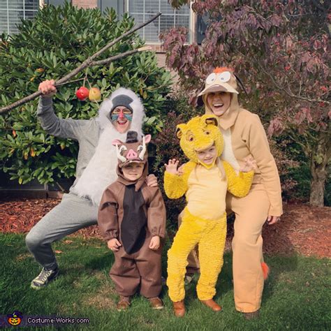 Hakuna Matata - Lion King Family Costume | Original DIY Costumes