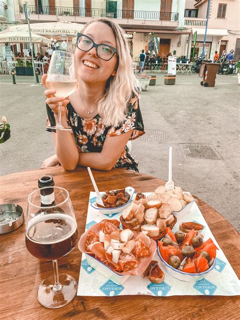 Weekend a Mondello: cosa fare, come muoversi e dove mangiare nella