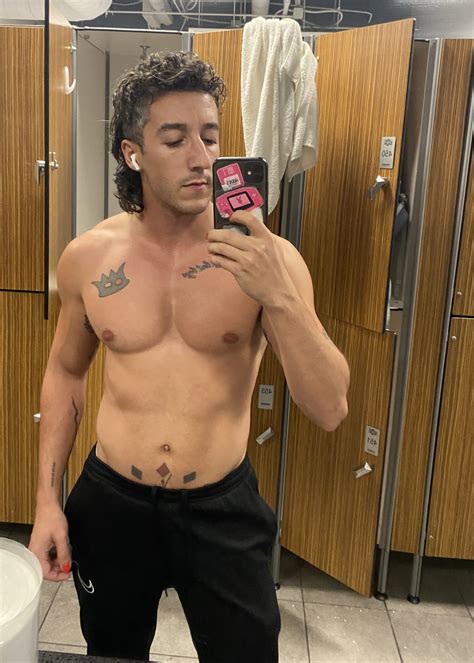 𝙰𝙹 𝚂𝚕𝚘𝚊𝚗 🏽 (@AJSloanXXX) / Twitter