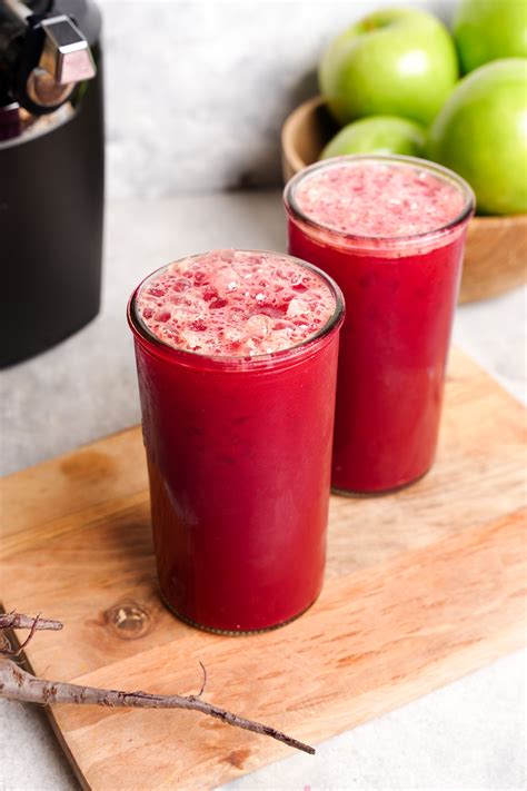 The Best Cold Pressed Carrot Beet Juice - The All Natural Vegan