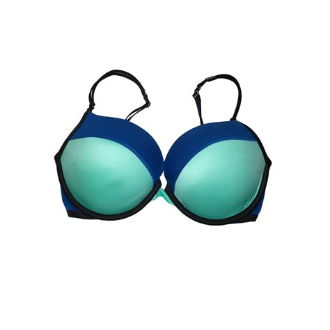 Victoria's Secret NWT Victoria's Secret Very Sexy Push Up Sz 34DD Bra