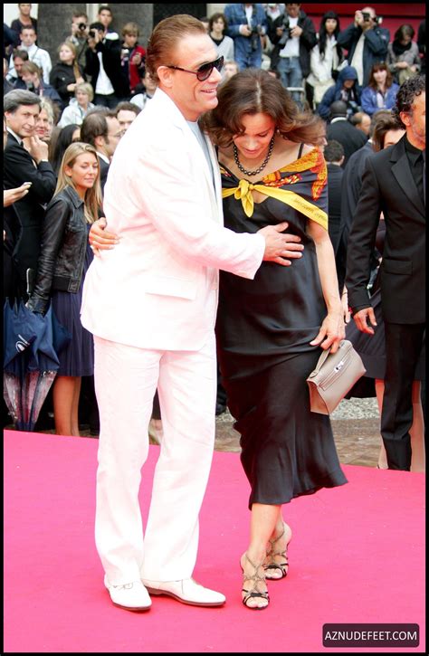 GLADYS PORTUGUES Feet - AZNudeFeet