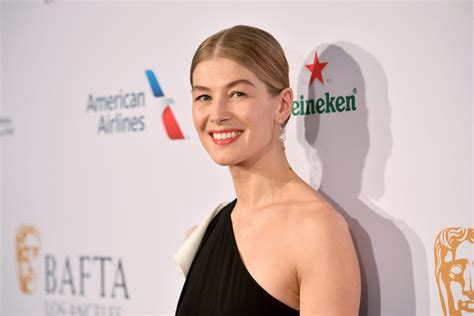 Rosamund Pike Net Worth - Wiki, Age, Weight and Height, Relationships