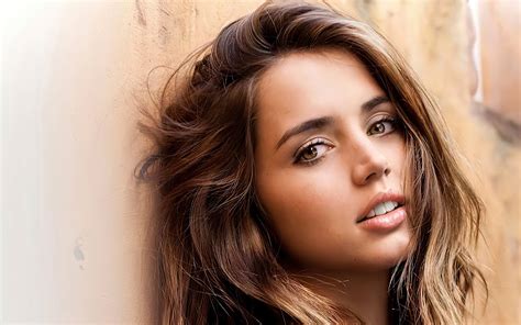 ana de armas the angel 5k iMac Wallpaper Download | AllMacWallpaper
