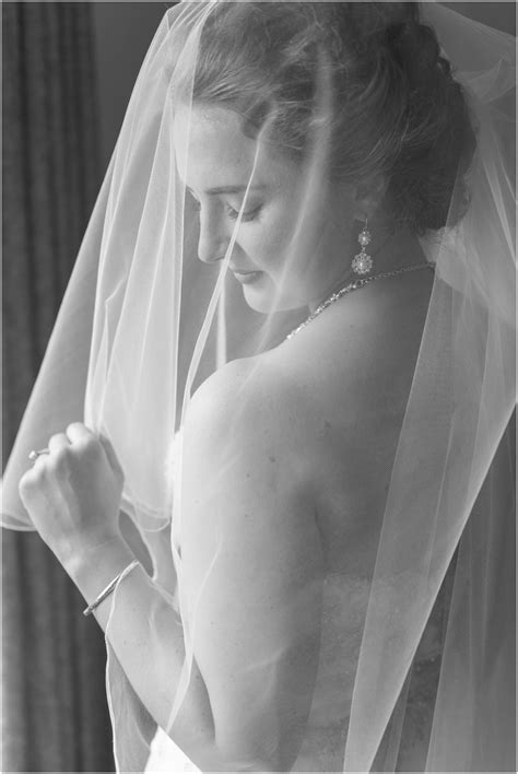 Naperville Country Club Wedding | Megan + Dan