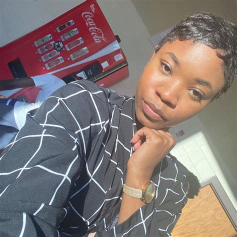 Harmony Nicole's Amazon Page