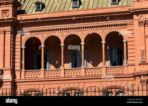 "Evita Balcony" of Casa Rosada in Buenos Aires Stock Photo - Alamy