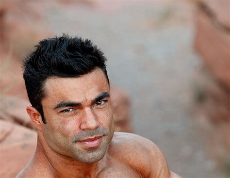 Male Bodybuilders and Muscle Videos at MuscleGallery.com