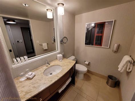 InterContinental SFO - Gate to Adventures