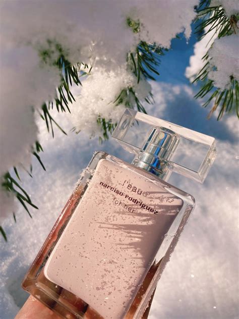Narciso Rodriguez L'Eau For Her Narciso Rodriguez perfume - a fragrance ...