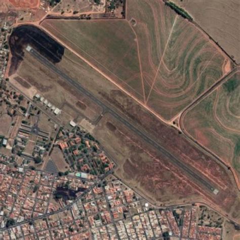 Lins Airport in Lins, Brazil (Google Maps)