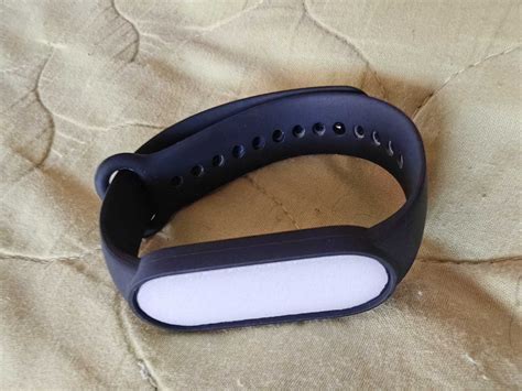 Смарт/фитнес гривна Xiaomi Mi Smart Band 6 + ПОДАРЪК нова каишка гр ...