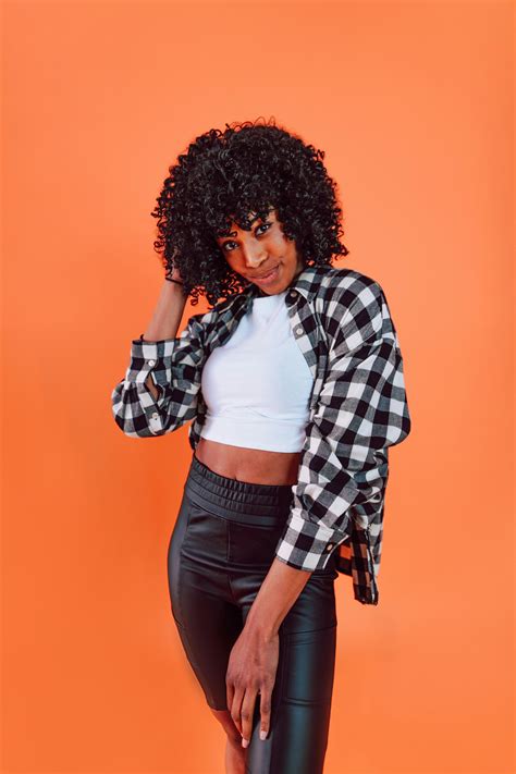 90.000+ Playboy,+nude+girl Bilder und Fotos · Kostenlos Downloaden