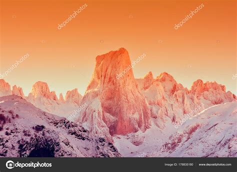 Naranjo de Bulnes at dawn in Picos de Europa. Stock Photo by ...