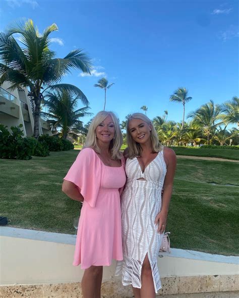 KAROLINE LEAVITT | Just a few sweet moments from the past week…♥️ Our