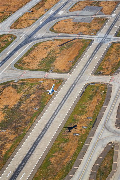 Airport Aerials: The incredible photo project looking down on airports