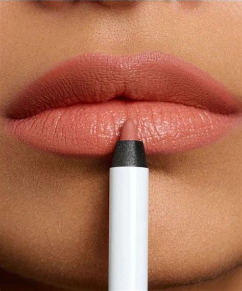 Карандаш гелевый для губ Long Lasting Gel Lip Liner, 401 купить на OZON ...