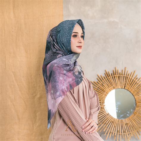 Lunar Scarf - Authentism
