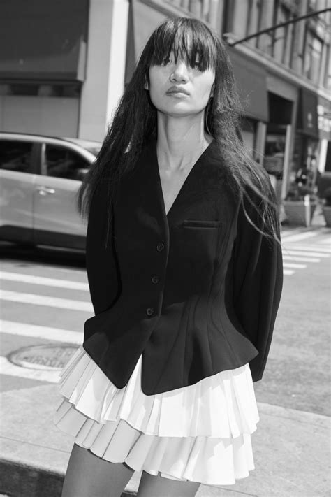 Fashion Shows: Fashion Week, Runway, Designer Collections | Page 9 | Vogue