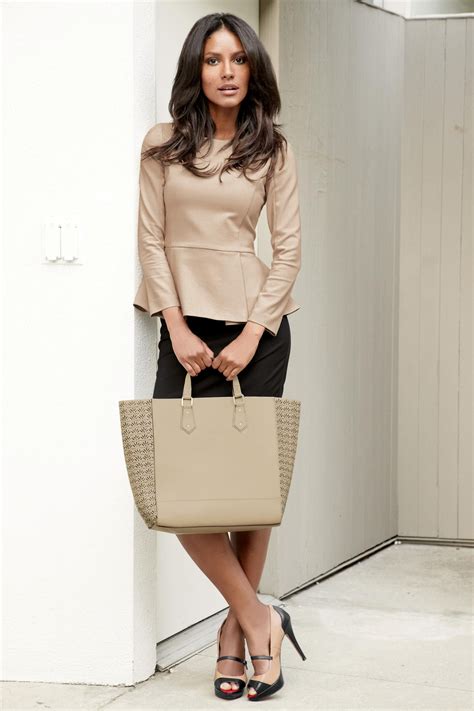 Emanuela de Paula Pictures. Hotness Rating = 9.55/10