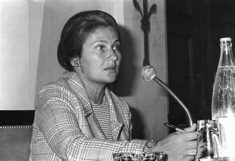 Simone Veil, la force du courage - Le Temps