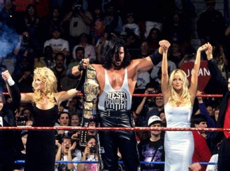 Pamela Anderson in WrestleMania XI | Jenny McCarthy-Wahlberg Picture #87221787 - 454 x 337 ...