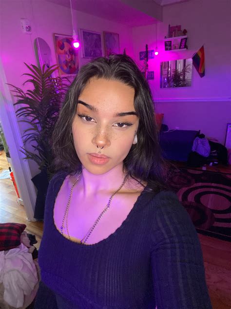 Moon babe🌙⭐️ on Twitter: "New content up on my onlyfans!🫶🏼⭐️ https://t