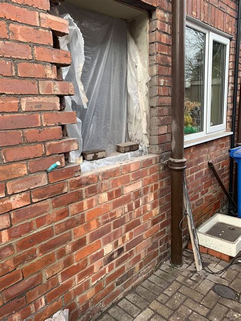 PH Brickwork & Repointing