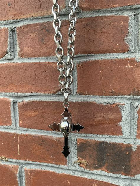 Got sent wrong chain, made it work : r/hardjewelry