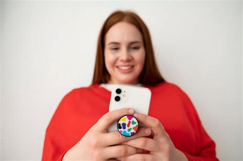 Page 2 | Pop Socket Mobile Phone Grip Images - Free Download on Freepik