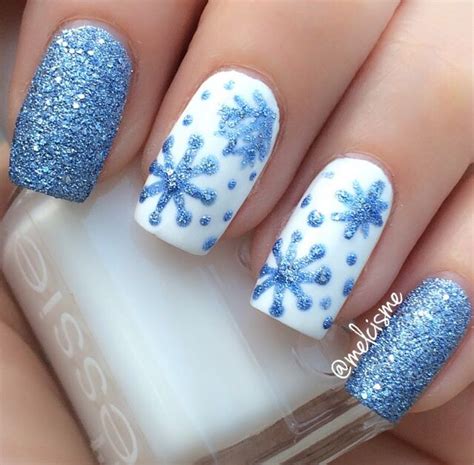 Snowflake Winter Nail Designs